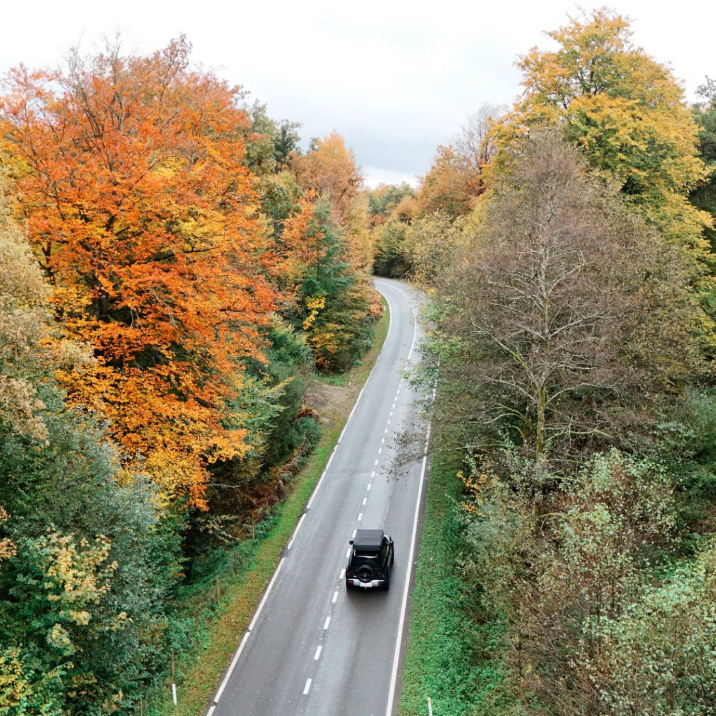 -10% | Week-end (3 Nuits) aventure avec Land Rover et tente de toit